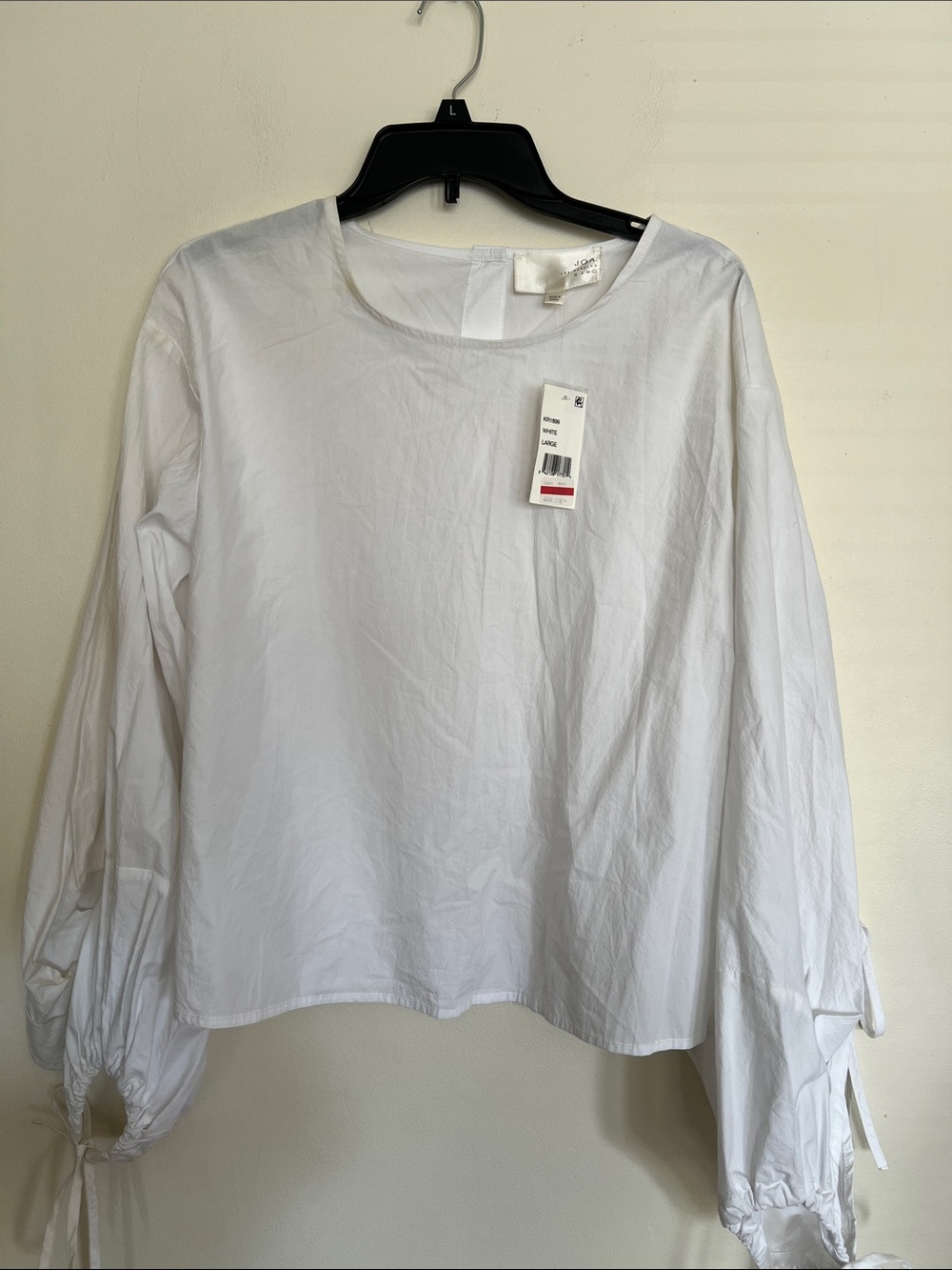 J.O.A. White Long-Sleeve Tie-Cuff Blouse